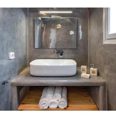 Aparthotel Aetheria 4*