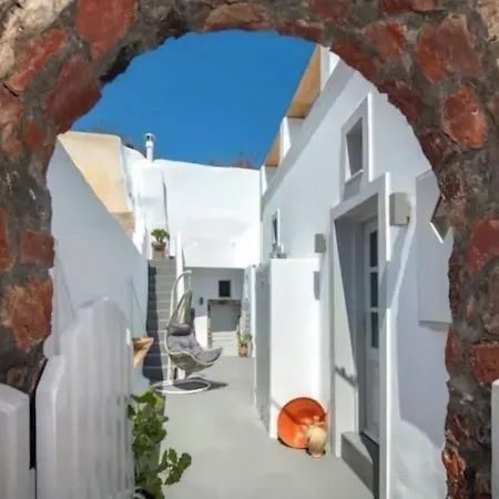 Aparthotel Aetheria 4*