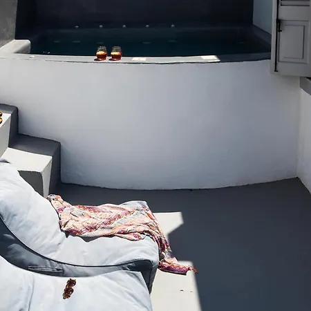 아파트호텔 Aetheria Foinikiá